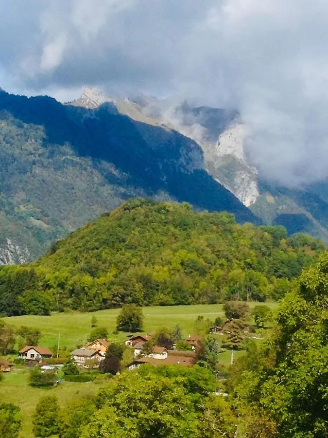 Au Refuge De Blanche Bed & Breakfast Seythenex 0*,  France
